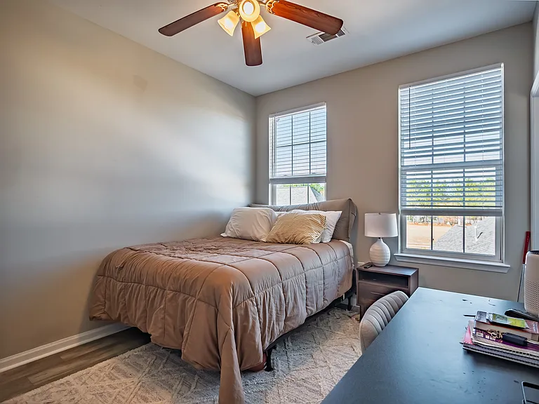 230 Town Center Dr #230 — Photo 26