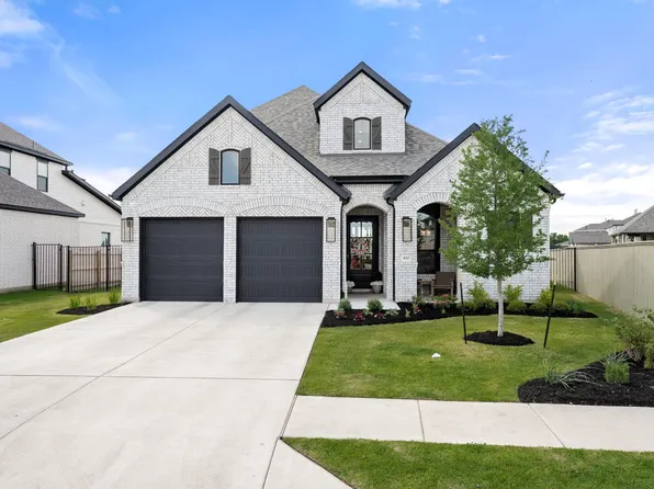 100 Ribera Dr, Liberty Hill, TX 78642