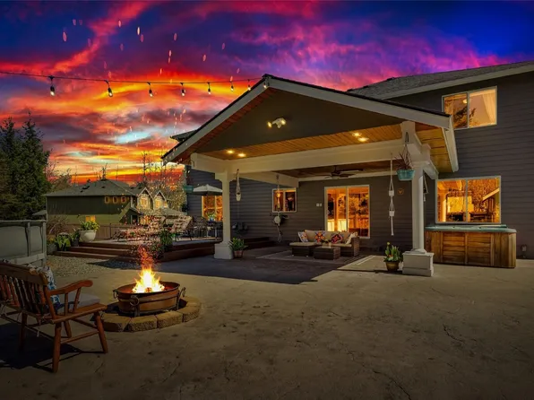 15910 27th Avenue NW, Stanwood, WA 98292