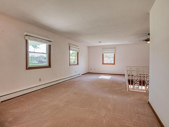 2nd image of 355 Highland Dr