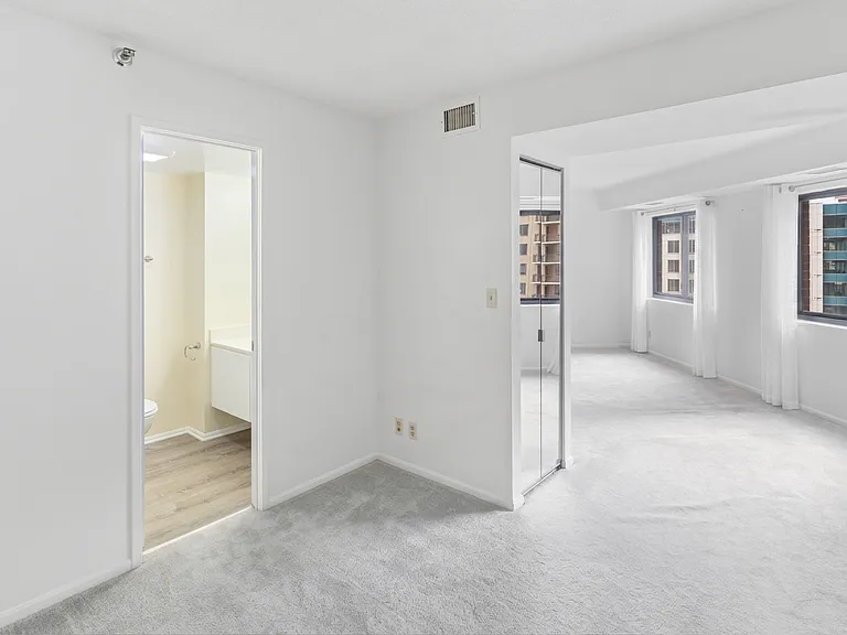 900 N Stafford St #1510 — Photo 16
