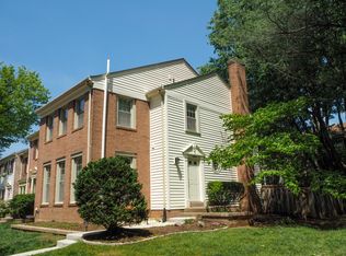 2937 Village Spring Ln, Vienna, VA 22181