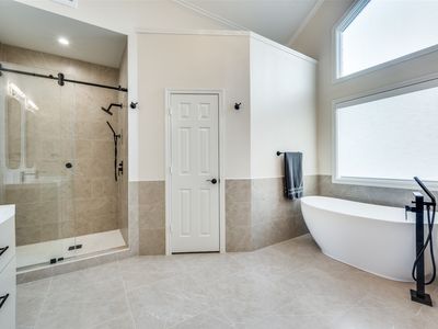 2101 Menton Dr, Carrollton, TX, 75006