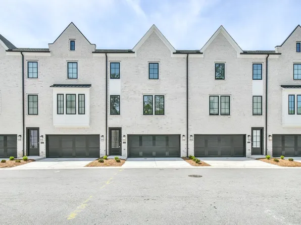 368 Clark Xing, Sandy Springs, GA 30328