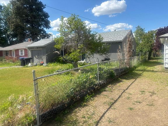 2nd image of 1259 Francis Ave