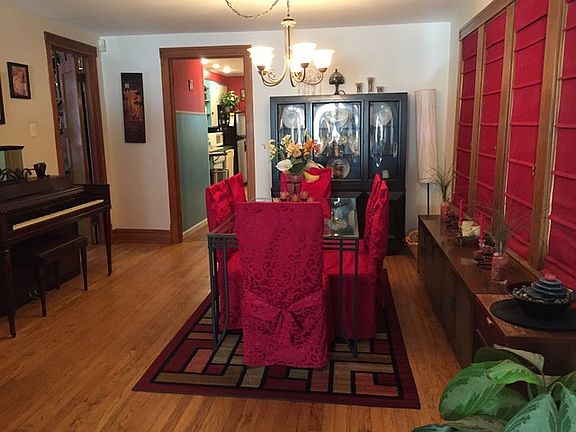 3rd image of 6222 W Cornelia Ave