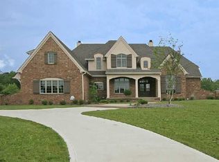 11539 Willow Springs Dr, Zionsville, IN 46077