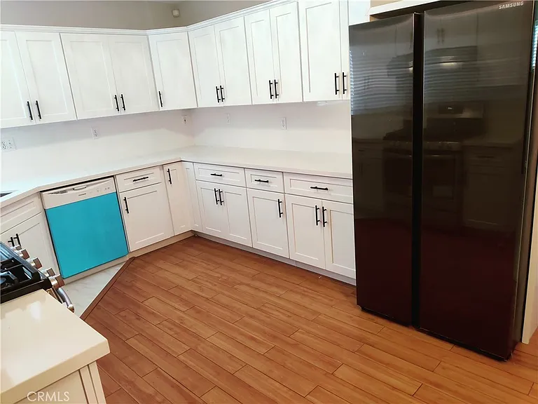 9711 Garibaldi Ave — Photo 8