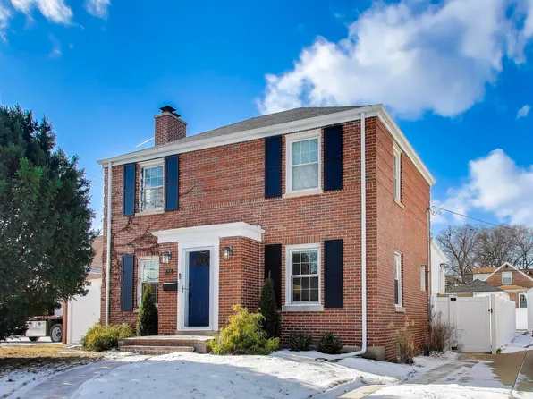 1614 N 76th Ave, Elmwood Park, IL 60707