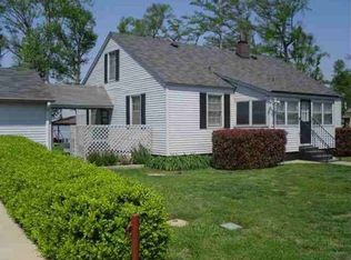 1293 Lake Dr, Hornbeak, TN 38232