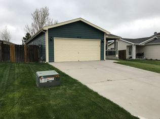 4720 Saddleback Dr, Cheyenne, WY 82001