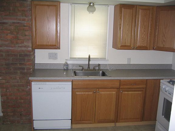 5th image of 18228 Ponciana Ave