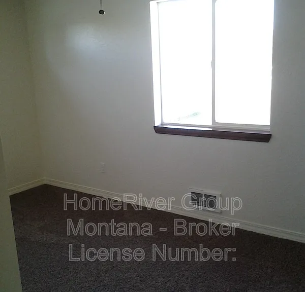 1922 Burlington Ave #A — Photo 6