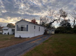 2503 Dove Ln, Bath, PA 18014
