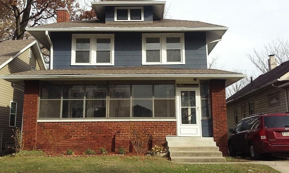 1st image of 733 N Gladstone Ave