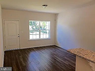 4th image of 5855 Cottage Ave