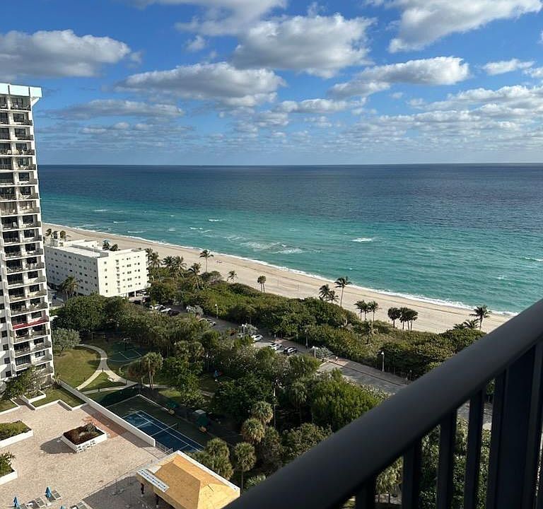 2nd image of 1201 S Ocean Drive #2105S