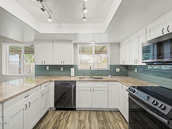 2nd image of 1326 W BOXELDER Court
