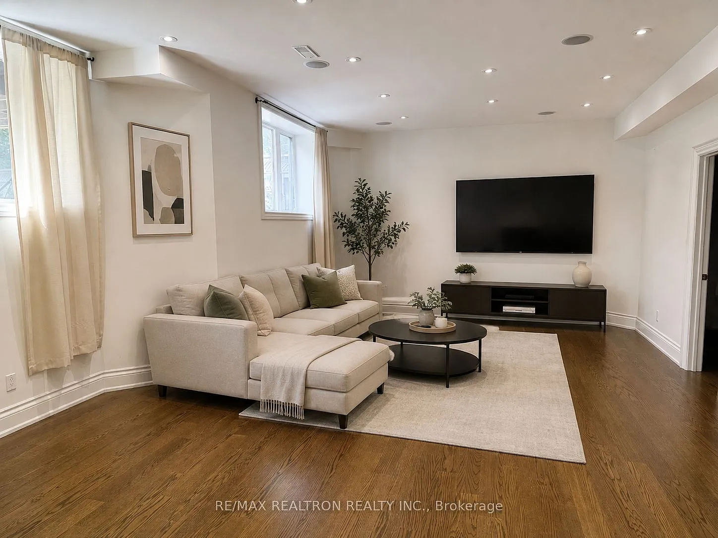 1 bed, $1,800 — Photo 2