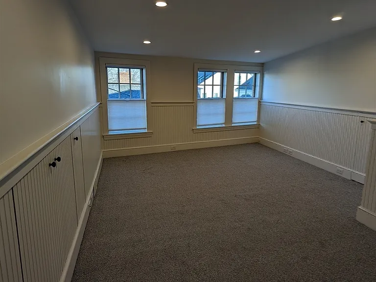 29 State St #3 — Photo 16