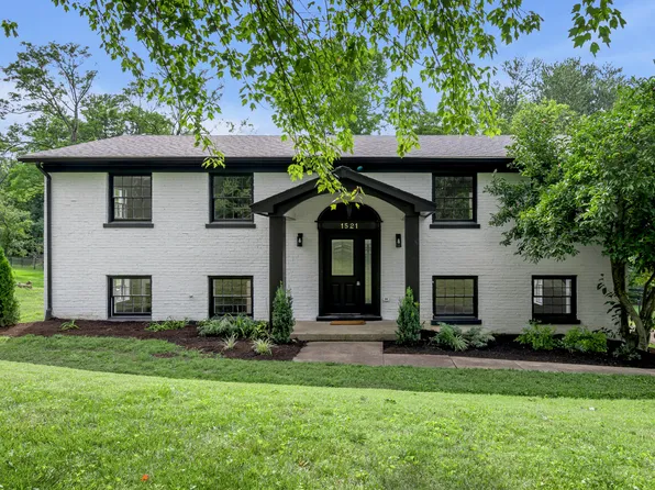 1521 Pine Meadow Ct, Lexington, KY 40504