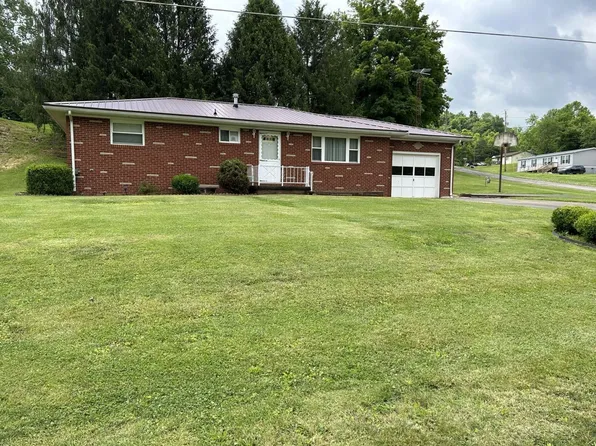 789 Neighborhood Rd, Gallipolis, OH 45631