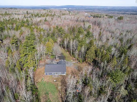 4th image of 238 Crocker Rd