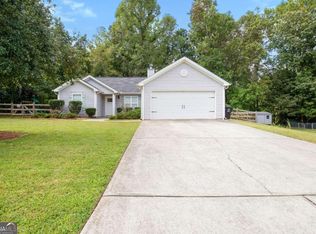 15 Ridgecrest Dr, Douglasville, GA 30134