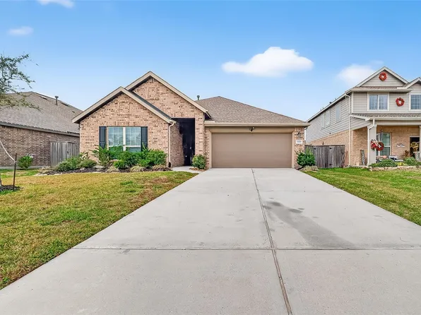 19168 Pinewood Grove Trl, New Caney, TX 77357