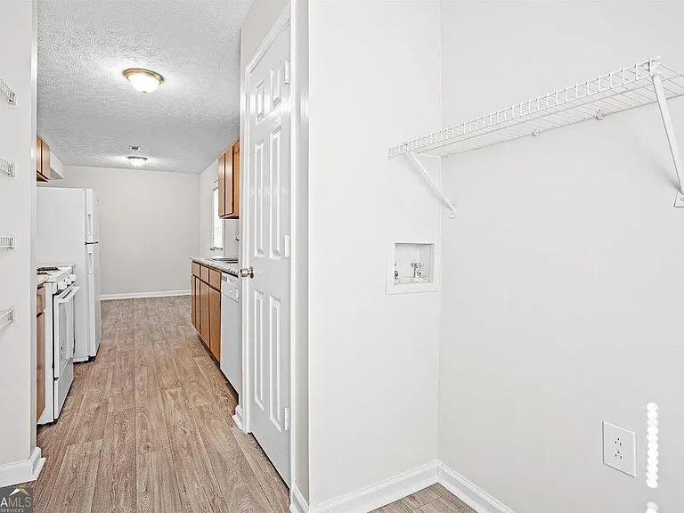 9211 Fairway Ct — Photo 8