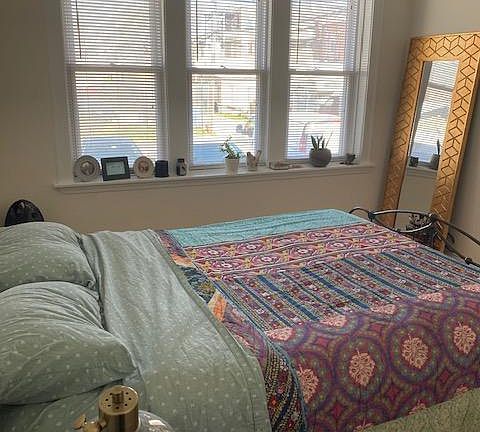 4th image of 3138 N Davlin Ct #1