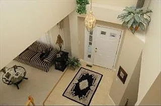 275 Lenox Ln photo 1