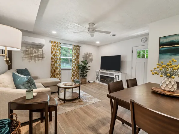 (undisclosed Address), Knoxville, TN 37934