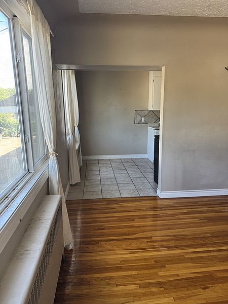 Edmonton Apartment for rent - 2 Bedrooms — photo 6