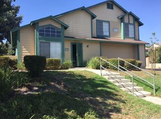 2399 Maryhelen St APT 101, Corona, CA 92879