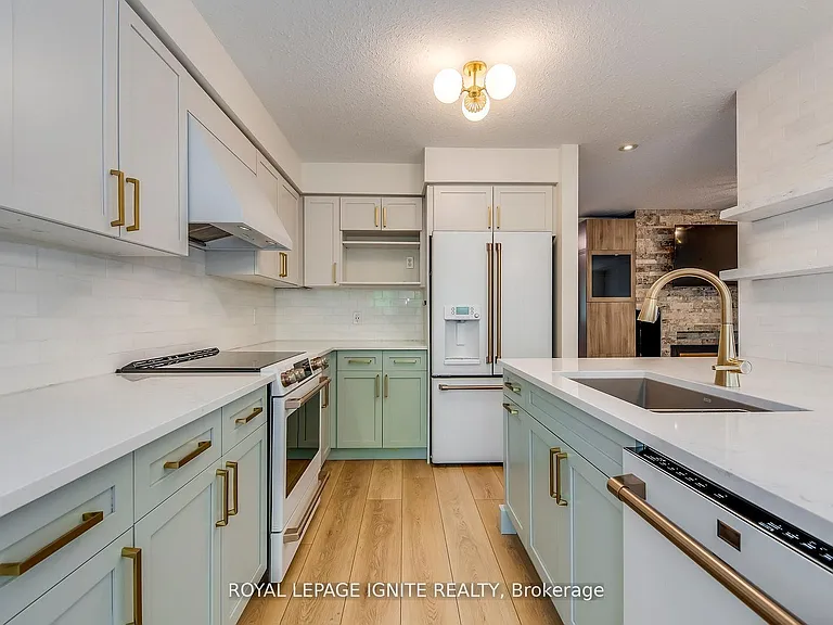 64 Templewood Dr — Photo 13