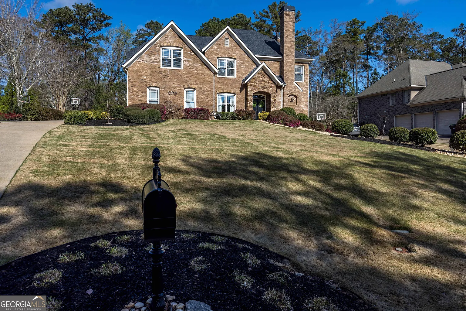 5060 Turnberry Ln photo 1