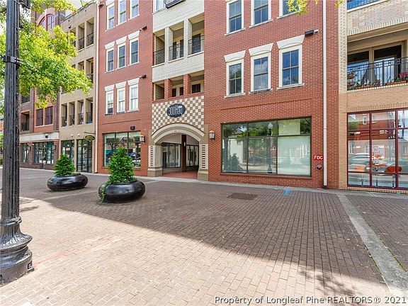 2nd image of 300 Hay St #206