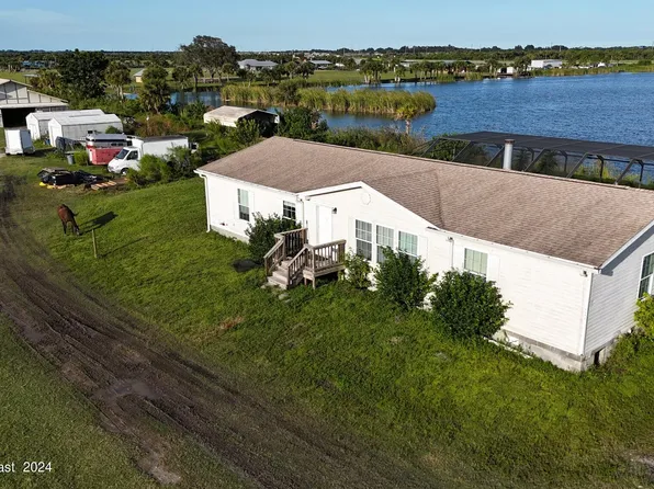 1651 B J Ln, Melbourne, FL 32904