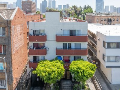816 S Westlake Ave, Los Angeles, CA, 90057