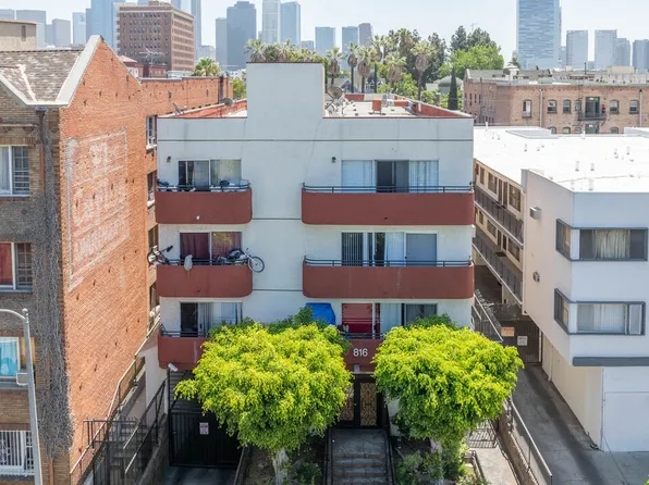 816 S Westlake Ave, Los Angeles, CA 90057