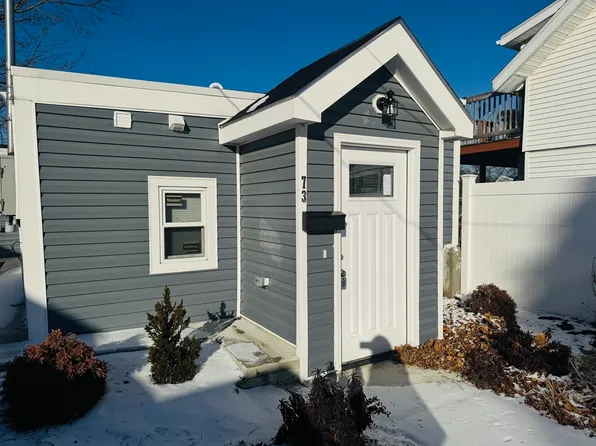 73 Victoria St, Revere, MA 02151