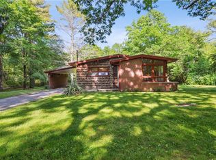 9 Homestead Rd, Wood River Junction, RI 02894