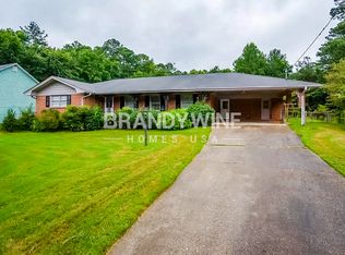 790 Aberdeen Dr, Stone Mountain, GA 30083