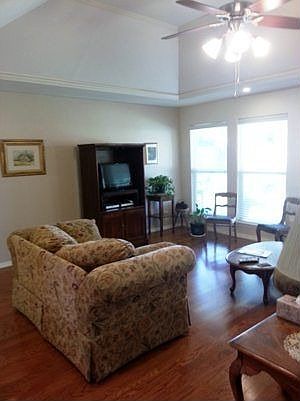 2nd image of 1507 Orchid Ave
