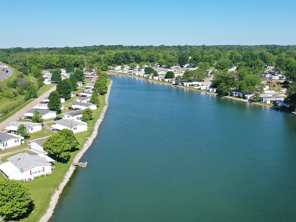 1st image of 520 Eagle Cir