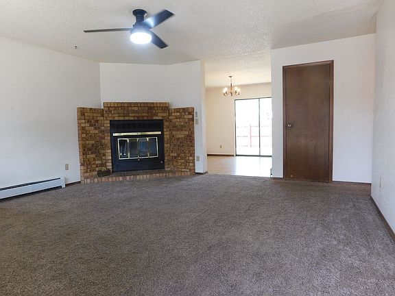 3rd image of 644 Starlight Dr