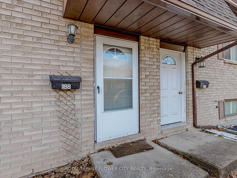 195 Denistoun St #188 — Photo 2