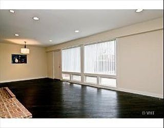1st image of 8231 S Oglesby Ave
