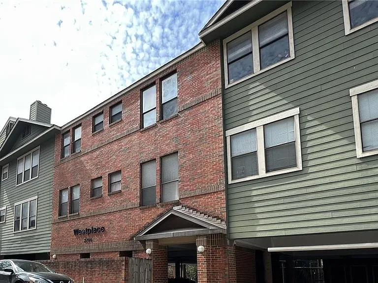 2706 Salado St #302 — Photo 1